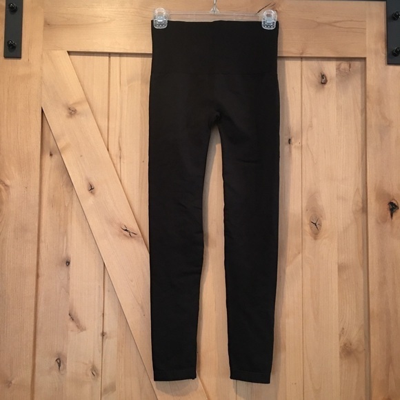 SPANX Takes Off High Waisted Leggings Black Size L - Picture 3 of 8